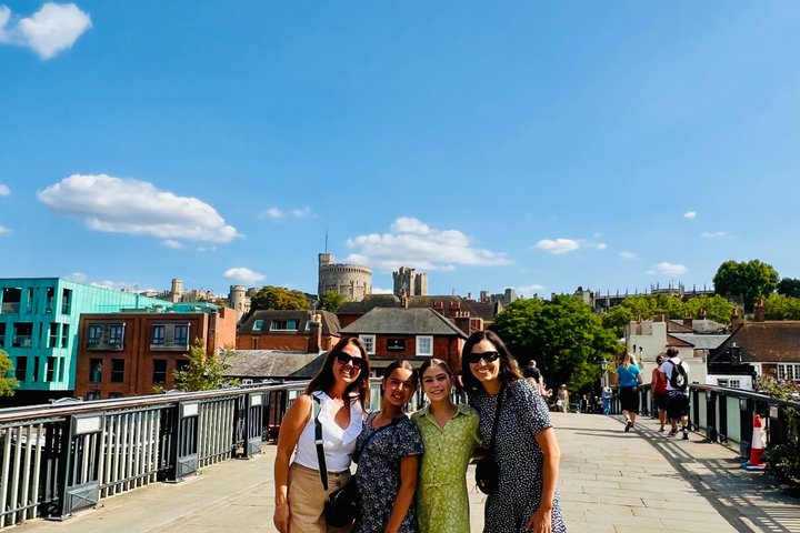 Windsor Daily Town Walking Tour - 11am & 2pm