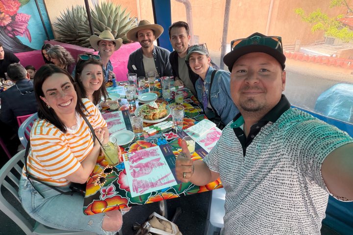Plaza Sip, Savor, & History Walking Tour in Santa Fe