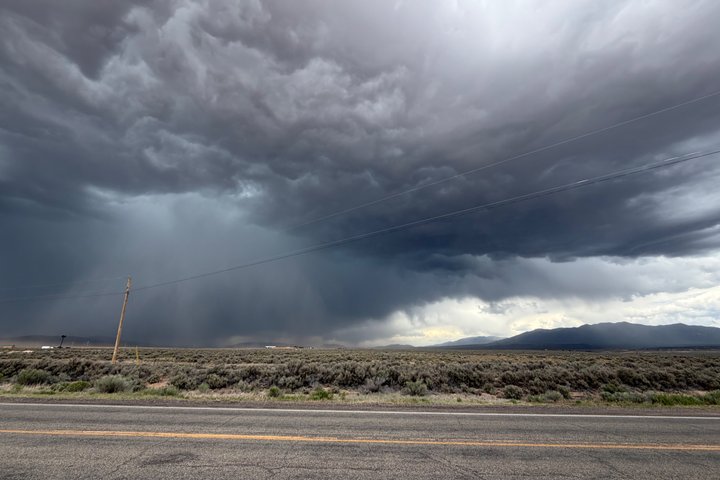 Santa Fe to Chimayo and Taos Pueblo Driving Tour/ Day Trip