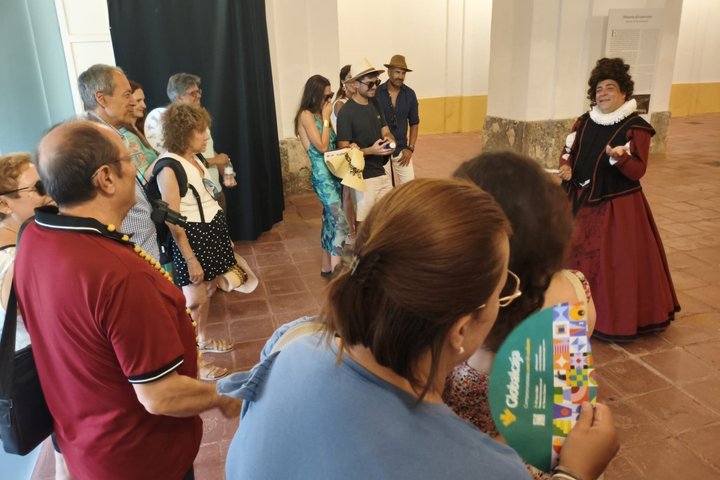 Almagro Theatrical tour with characters from the Golden Age