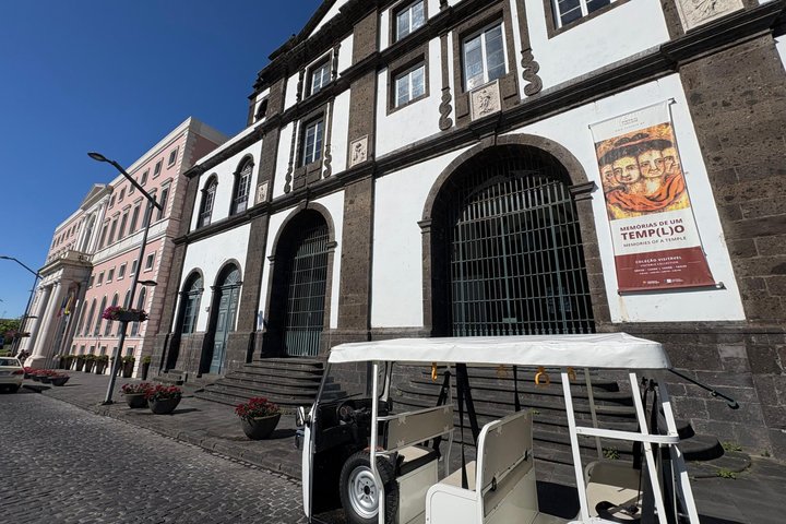 Ponta Delgada Private City Tuk Tuk Tour