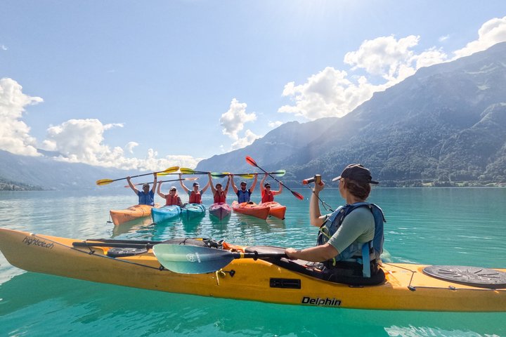 Kayak Tour of the Turquoise Lake Brienz