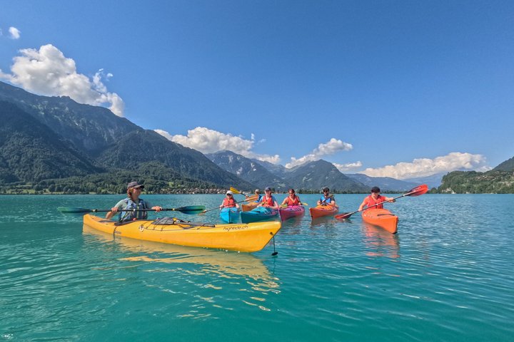 Kayak Tour of the Turquoise Lake Brienz