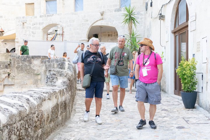 Matera : Sassi tour with the iconic churches carved into the rock