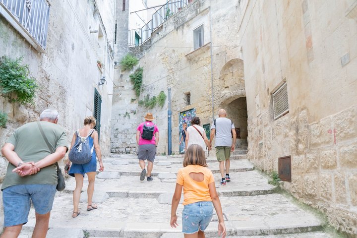 Matera : Sassi tour with the iconic churches carved into the rock
