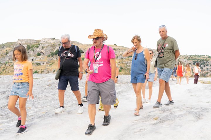 Matera : Sassi tour with the iconic churches carved into the rock