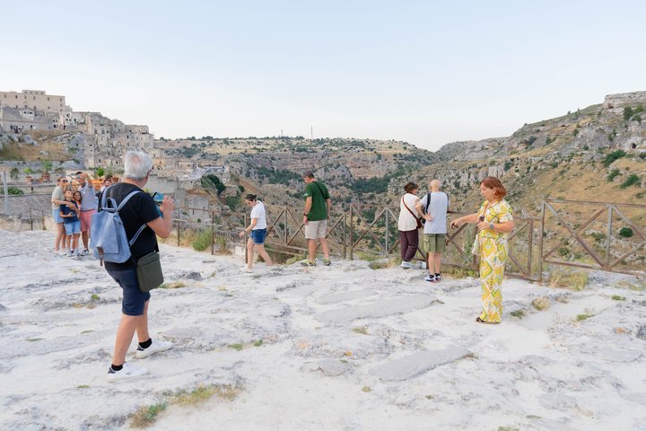 Matera : Sassi tour with the iconic churches carved into the rock