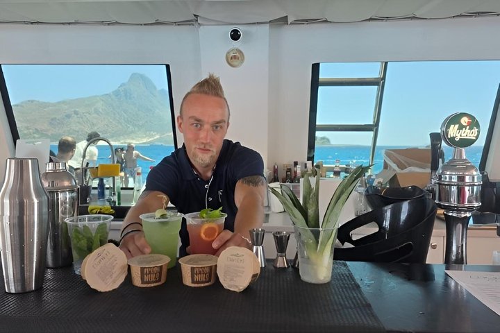 Balos & Gramvousa: Cruise with Meals, Drinks & Transfer