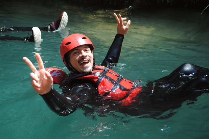 From Valencia: Montanejos Thermal Pools + Hiking, Rafting, Kayak