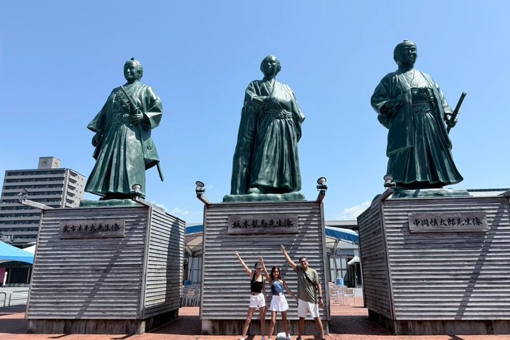 Best of Kochi Half-Day Tour: Castle & Hirome Market