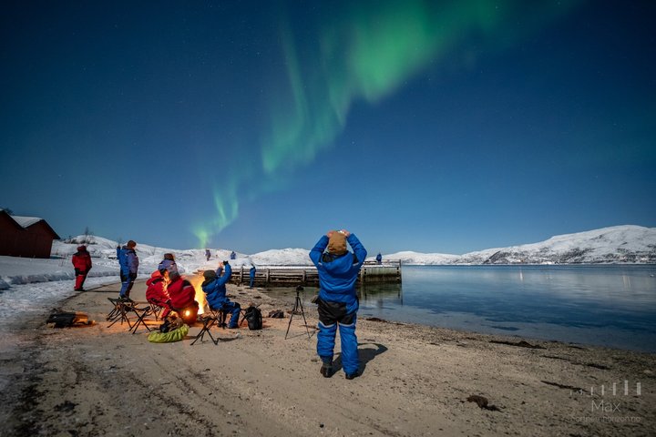 Tromsø: Small Group | Northern Lights Chase + All-Inclusive
