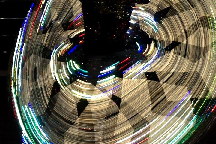 Ocean Vision: Show & Dance Night with buffet, open bar & transfer