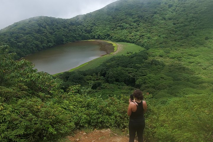 Ometepe trekking - Volcano Maderas By Happy Tours