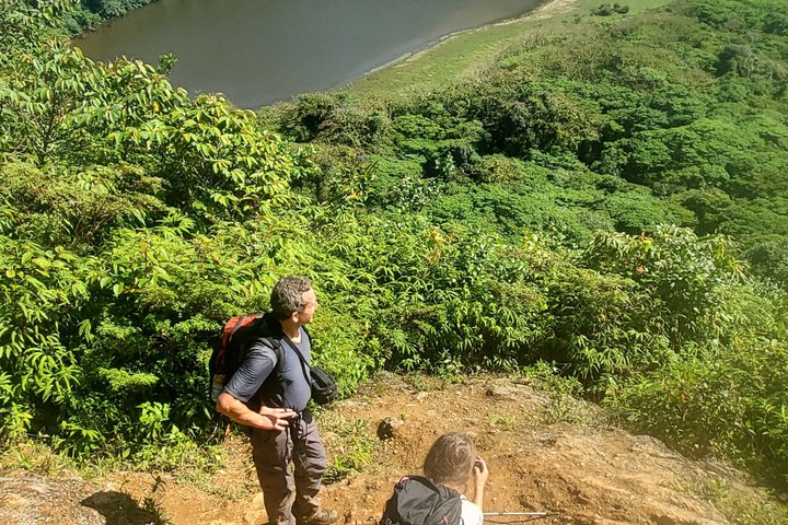 Ometepe trekking - Volcano Maderas By Happy Tours