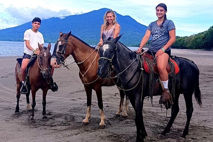 Ometepe Classic Cultural Full Day Tour By Happy Tours