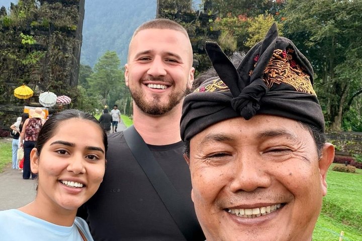Experts Bali Driver : Best Bali Private Driver for Tour in Bali