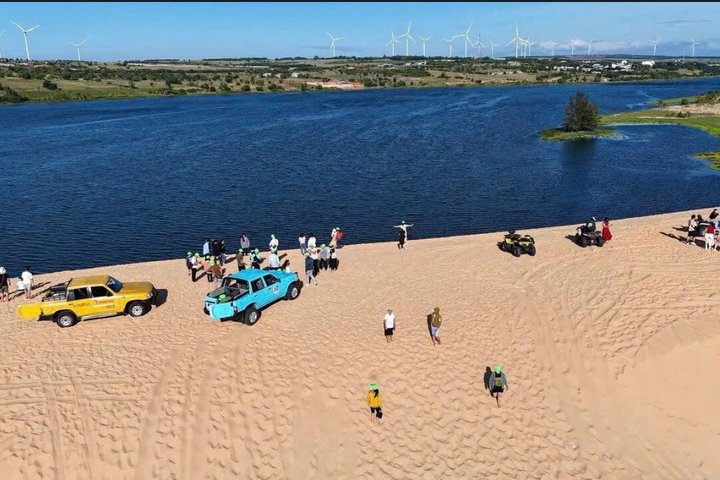 Mui Ne Sand Dunes Jeep Tour With Quad bike Experience