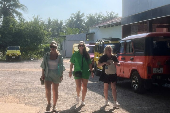 Mui Ne Sand Dunes Jeep Tour With Quad bike Experience