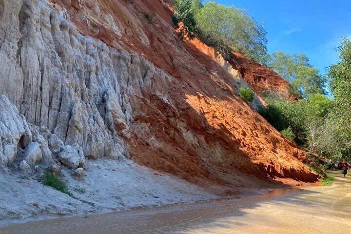 Mui Ne Sand Dunes Jeep Tour With Quad bike Experience