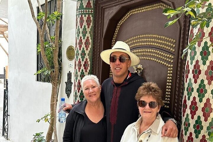Luxury Private Tangier Tour with Ferry Ticket & Traditional Lunch