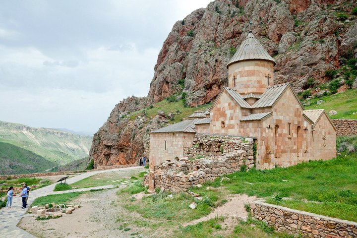 Group Tour: Khor Virap, Noravank, Tatev monasteries (wayback on Ropeway)