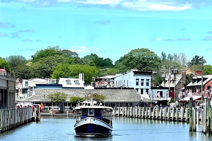 Scenic Spa Creek Cruise of Annapolis