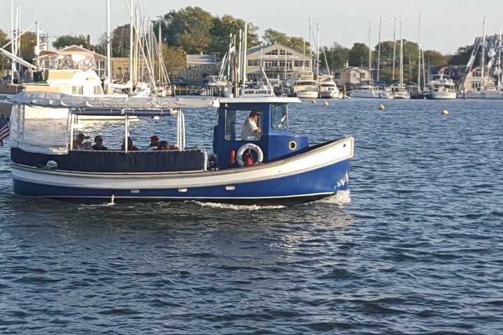 Scenic Spa Creek Cruise of Annapolis