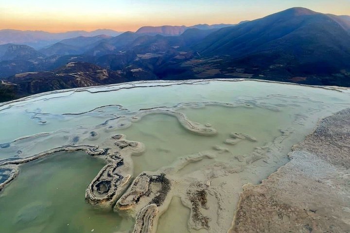 Private Tour: Monte Albán, Hierve el Agua, Teotitlán and Mezcal