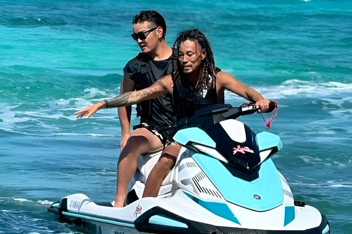 6Hour Luxury Okinawa Private Charter: Snorkeling & Jet Ski