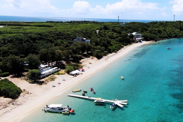 6Hour Luxury Okinawa Private Charter: Snorkeling & Jet Ski
