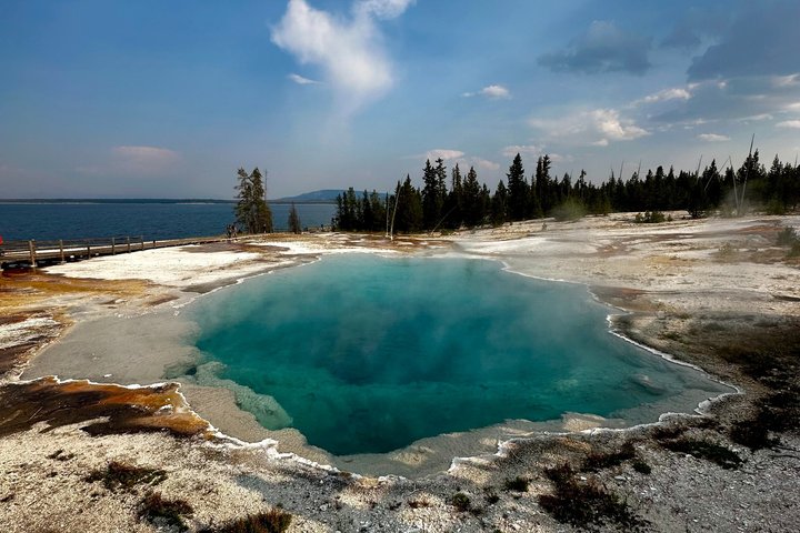 Yellowstone Grand Teton & Jackson Hole 5-day Fully Guided Tour