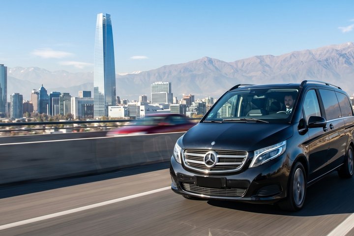 SCL Airport Private Transfer ⇄ Santiago/Providencia/Las Condes