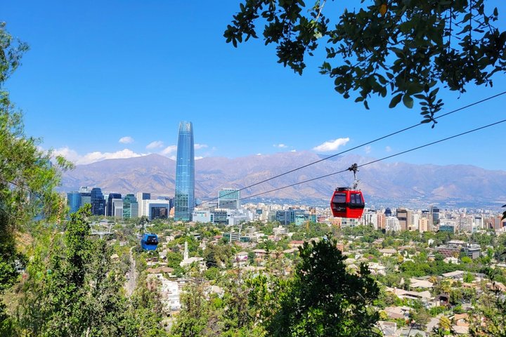 SCL Airport Private Transfer ⇄ Santiago/Providencia/Las Condes