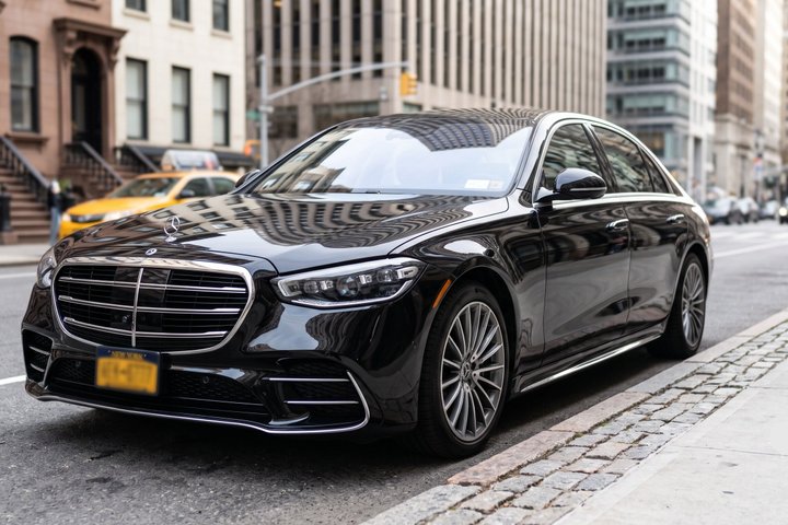 New York: JFK Airport Private Transfer to/from Manhattan