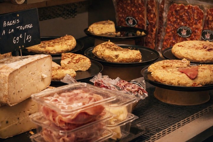 Biarritz Food Tour : Authentic Basque Flavors