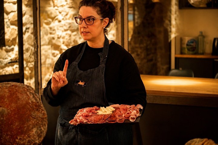 Bayonne Food Tour : Chocolate, Ham & Basque Specialties