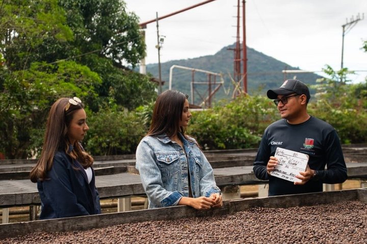 Ataco Coffee Tour with Casa 1800 Breakfast and Coffee Tasting