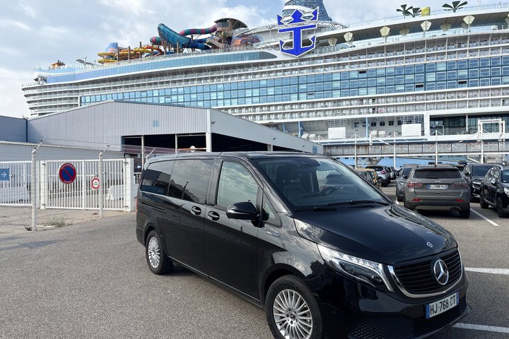 Private van transfer from Marseille airport to Aix en Provence
