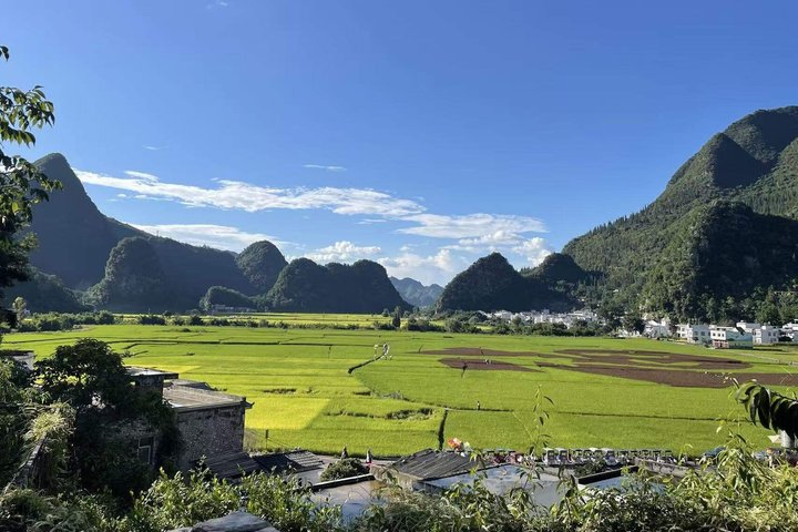Xingyi Wanfenglin Karst Valley Tour with Local Guide