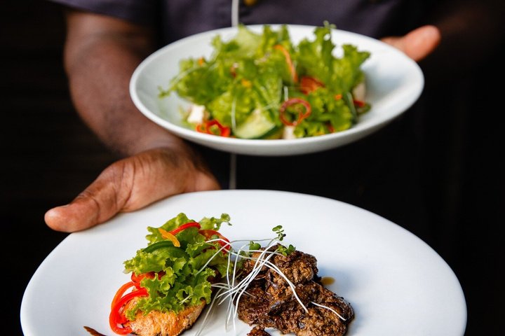 Sunset Cruise Zambezi Explorer & The Eatery Dinner (Combo)