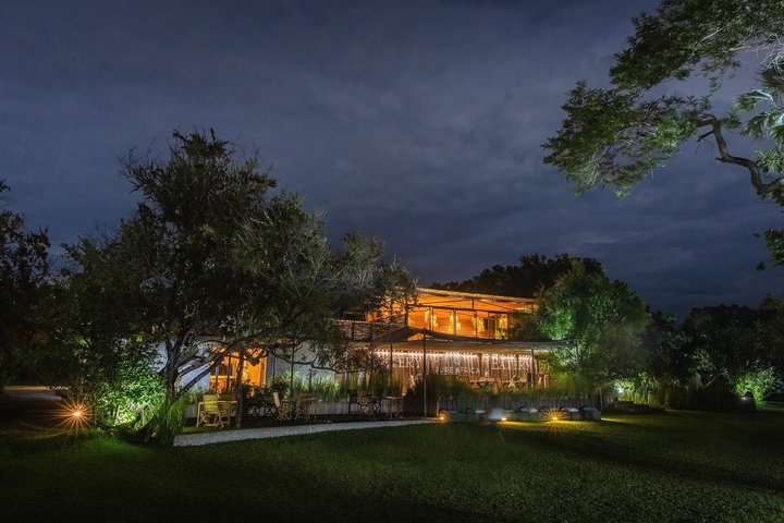 Sunset Cruise Zambezi Explorer & The Eatery Dinner (Combo)