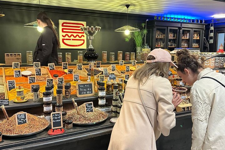 AVIGNON ESSENTIALS: A Food and Wine First Taste