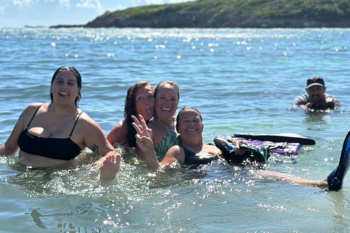 Vieques: Snorkeling Tour with Sea Turtles and Stingrays