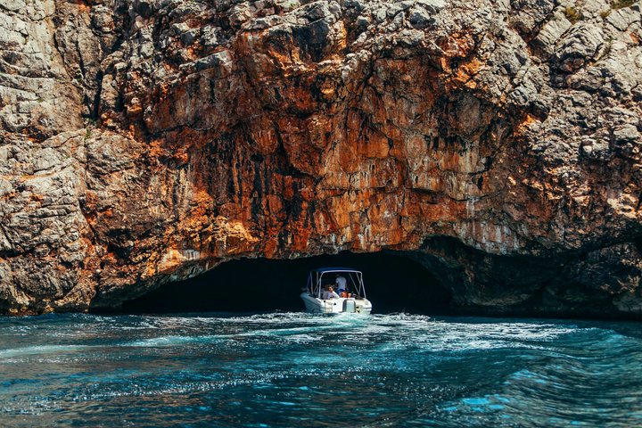 Blue Cave & Perast Private Boat Tour from Herceg Novi (3h 30min)