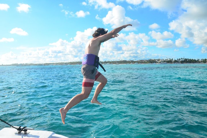 Best Punta Cana Caribbean Hip Hop Party Boat Live DJ & Open Bar