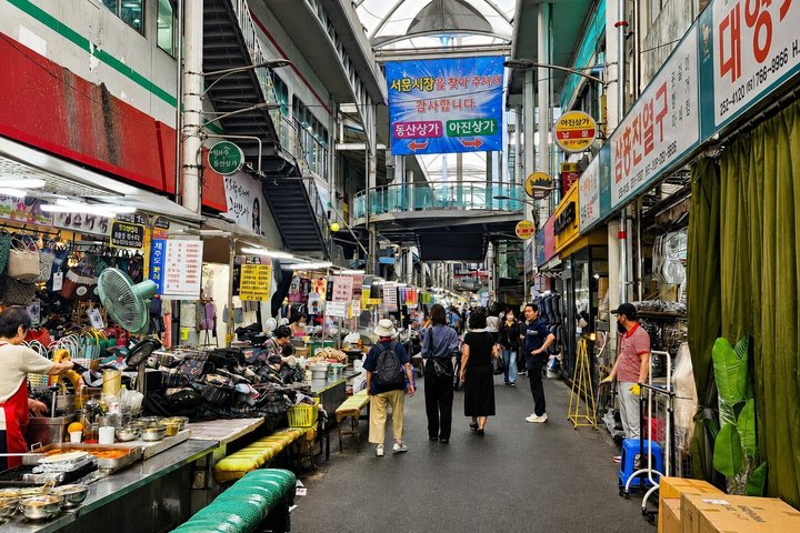 Seoul/Busan: Private BTS Daegu Hometown Pilgrimage