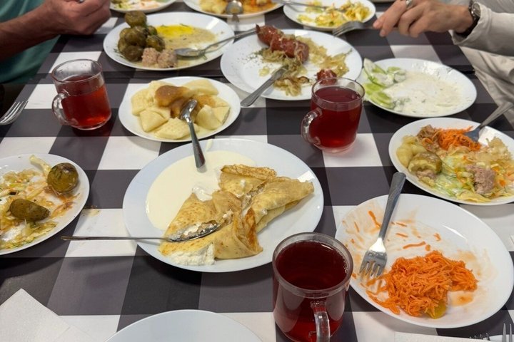 Warsaw Traditional Food Tour with Adrian
