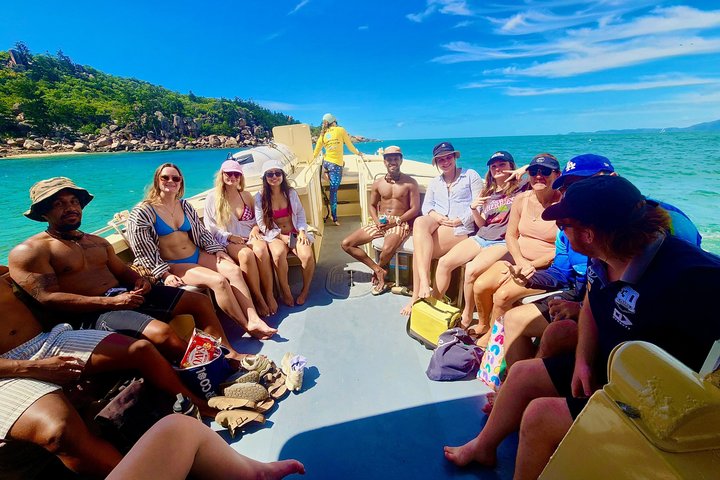 Magnetic Island Adventurer Tour