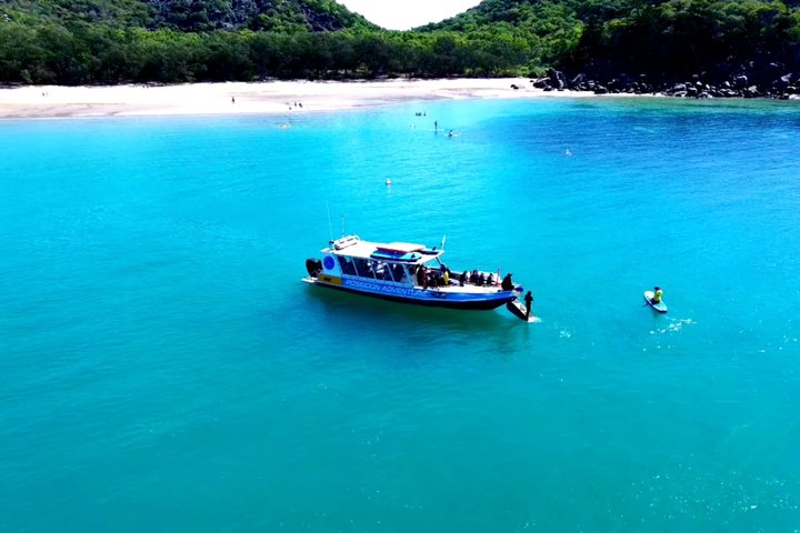 Magnetic Island Adventurer Tour