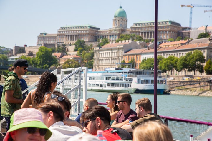 Budapest Danube 1 Hour Sunset or Night Cruise with Audio Guide